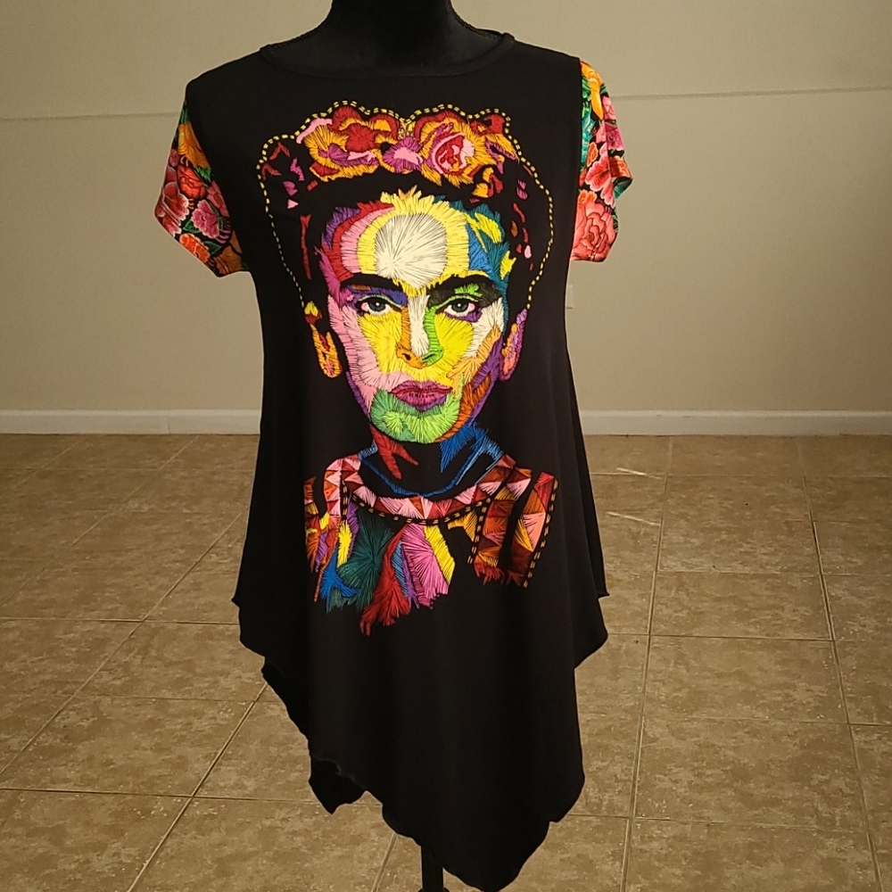 Frida Kahlo blouse